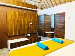 Hampi Village Resort & Tutti Cafe