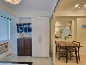 1BR Condotel at Azure Urban Resort Near Airport #AZ06