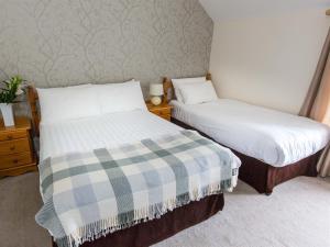 King Suite with Sea View room in The Beach Days Bar and B&B