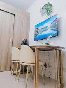 1BR Condotel with Balcony at FAME Residences #FM36