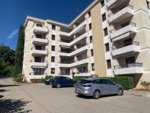 Appartements Charmant studio au Cezanne : photos des chambres