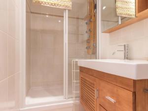 Appartement traversant · Ski aux pieds · Balcon · 4 pers - FR-1-346-461