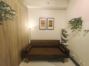 1BR Condotel with Balcony at FAME Residences #FM37