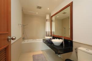 2bdr Townhouse in Laguna Village by Capital Pro