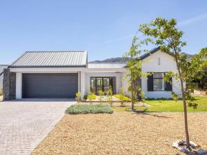 Luxury Villa 712 Pearl Valley Golf Estate