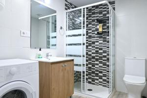 For You Rentals Acogedor apartamento TEMPORAL de un dormitorio en Chamartin MMA322A