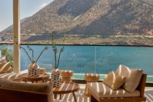 Ficus Seafront Villa, Eco Pool & Close to Beach, By ThinkVilla