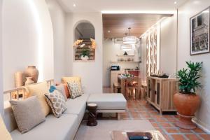 Pillow BKK Bliss townhome 5BR,7TL near BTS&MRT QSCC