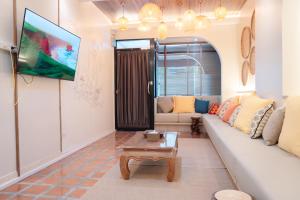 Pillow BKK Bliss townhome 5BR,7TL near BTS&MRT QSCC