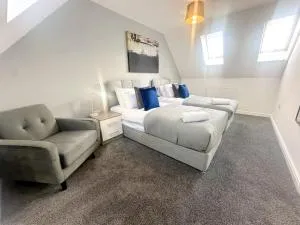 No 44 by Blue Skies Stays - Sunderland Bridge