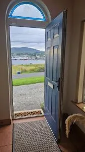 Benroe House 5 Bedrooms - Ballyederlan