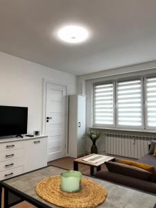 Apartament Julia 1-3 os parter Centrum śniadanie kontynentalne