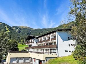Apartment Schihütte by Interhome - 3hvězdičkové hotely ve městě Zell am See