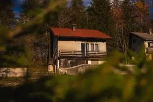 Cosy countryside cottage with indoor fireplace - Rigelj pri Ortneku