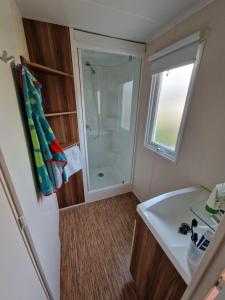 Villages vacances Camping Paradis Marmotel : photos des chambres