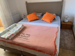 lappart de la mer Sanary, confort absolu, tout à pied, port, plage, clim et garage privé