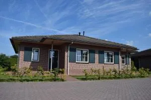 Veluwe Vallei 16-person bungalow - Kootwijkerbroek