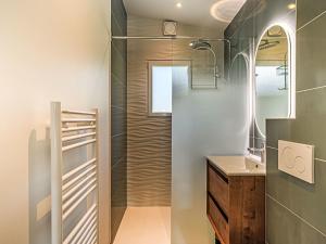 Maisons de vacances Holiday Home Maison Sainte Barbe by Interhome : photos des chambres