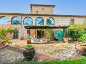 Holiday Home Podere Palazzetto by Interhome