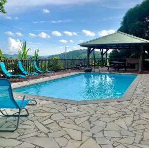 Sissi Appart - T3 spacieux et élégant - Morne Vert