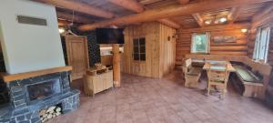 KANADSKY SRUB Stříbrnice