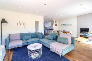 Copa Cabanas - House in Quiet Area with Patio