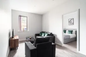 Fabulous 2 Bed Apartment in Waterloo Liverpool - 弗姆比