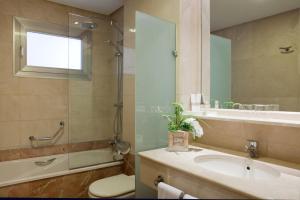 Double Room room in Hotel Villamadrid