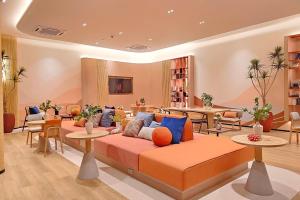 Dcondo Reef Modern Condos 1&2 Bedrooms