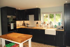 Stylish Cottage Peaceful Rural Retreat Pass The Keys