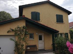 Sejours chez l'habitant Chambre calme dans maison 5iemr arrondissement : photos des chambres