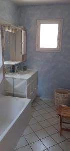 Sejours chez l'habitant Chambre calme dans maison 5iemr arrondissement : photos des chambres