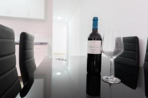 For You Rentals Acogedor apartamento TEMPORAL de un dormitorio en Chamartin MMA321B