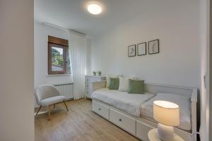 Holiday House Rita with Private Pool