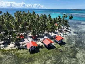 Cabaña sobre el mar de las islas de San blas Yansailadub - Playón Chico
