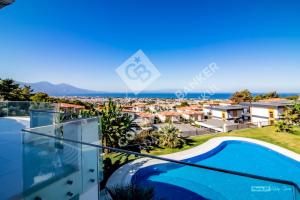 Villa Yalcin Poolfloor