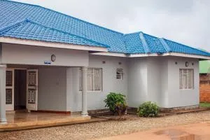 Kimi's Place Lodge - Katoto