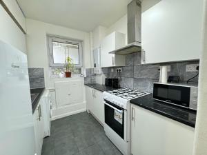 Well-Presented 1BD Flat Heart of East London