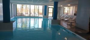 Appartements Vue panoramique - Confortable - Piscine - Randonnees - Skis : photos des chambres