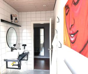 KA-City, 3 Zi, 75qm, Parken, Balkon, WLAN, Netflix ruhige Lage