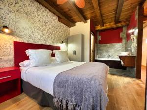 Studio Apartment with Spa Access  room in Apartamentos Spa Casco Historico de Isla