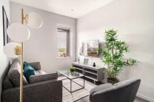 Stylish 2 Bed Apartment in Waterloo Liverpool - Litherland