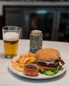 Courtyard by Marriott Los Angeles LAX Century Boulevard