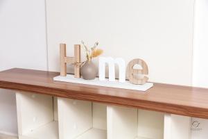 Market retreat near HBH