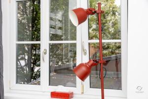 Market retreat near HBH