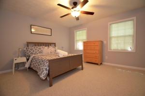 Modern 2BR Townhome, Sleeps 6,Near ATL