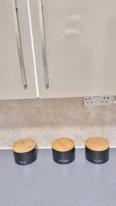 Accrington - House - Sleeps 10 - Garden