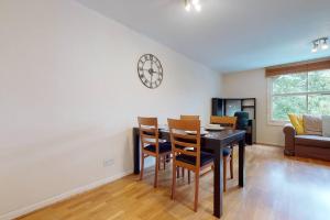 -Air Con- Cute 2BD flat 1 Min Maida Vale Station!