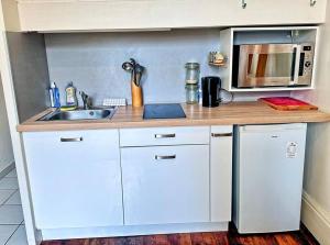 Studio central et confortable