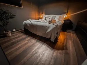 Romslig og moderne leilighet - Sjurdnes